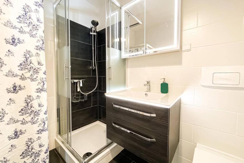 Apartment Am Auensee Mit Grosser Terrasse & Privat-Parkplatz Leipzig Eksteriør billede